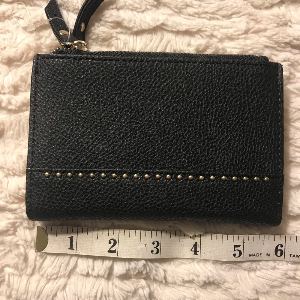 Chinese laundry wallet